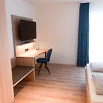 公寓式酒店 Holi 3*