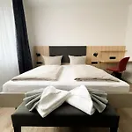 Holi 公寓式酒店