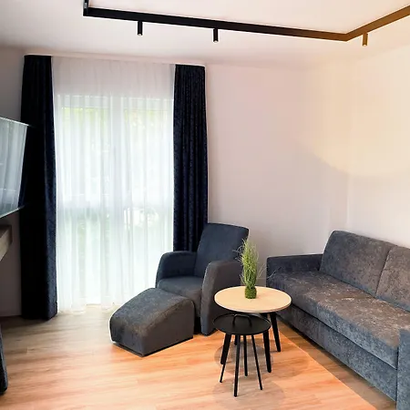 Holi Apartmanhotel 3*